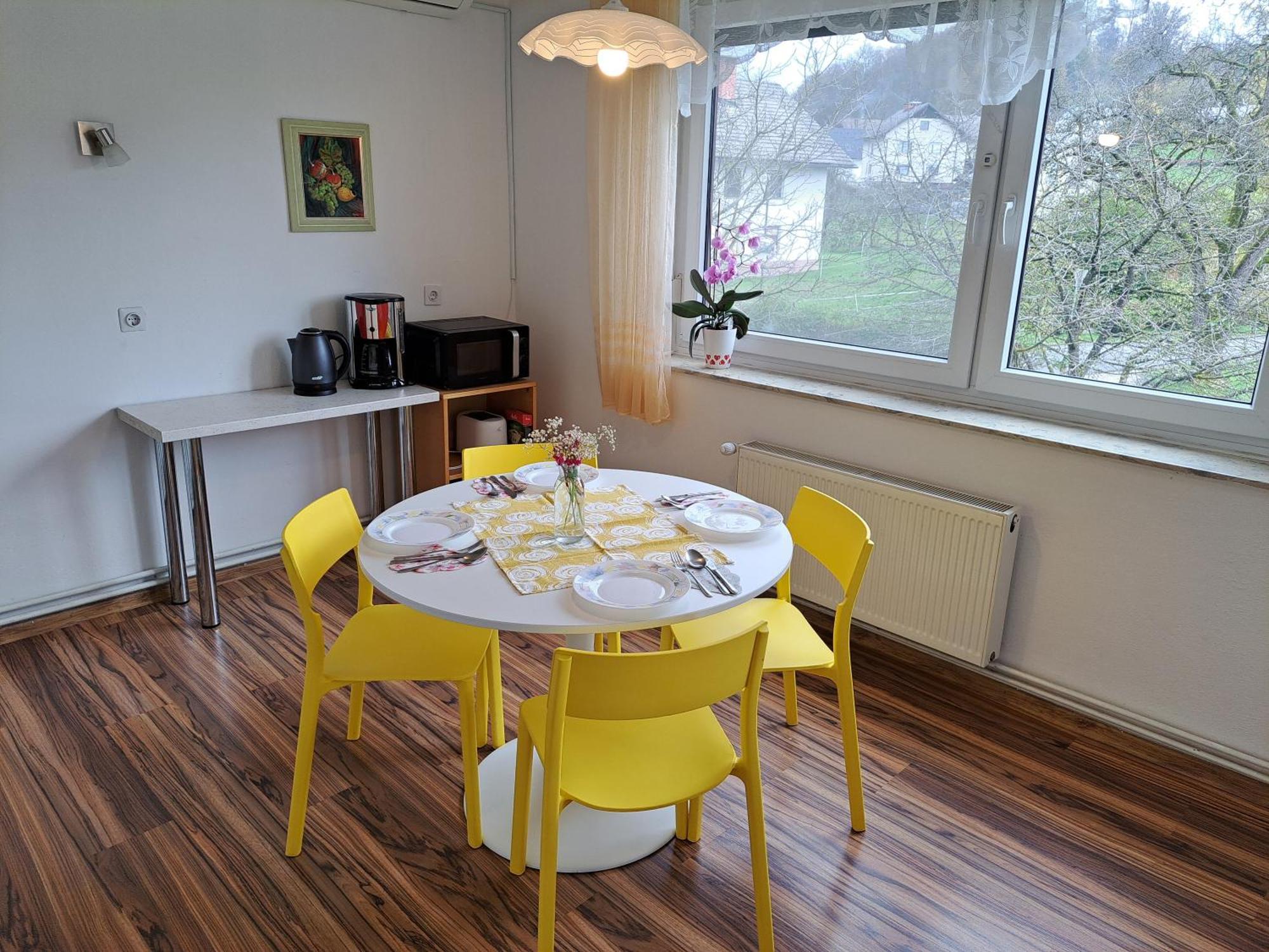 Apartments Bukor Lukovica pri Domzalah Bagian luar foto